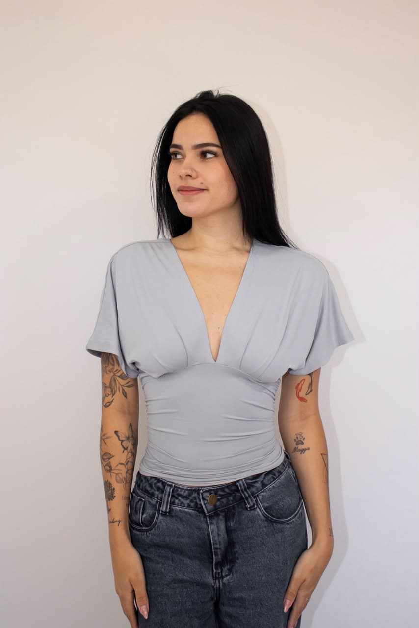Blusa Decote V